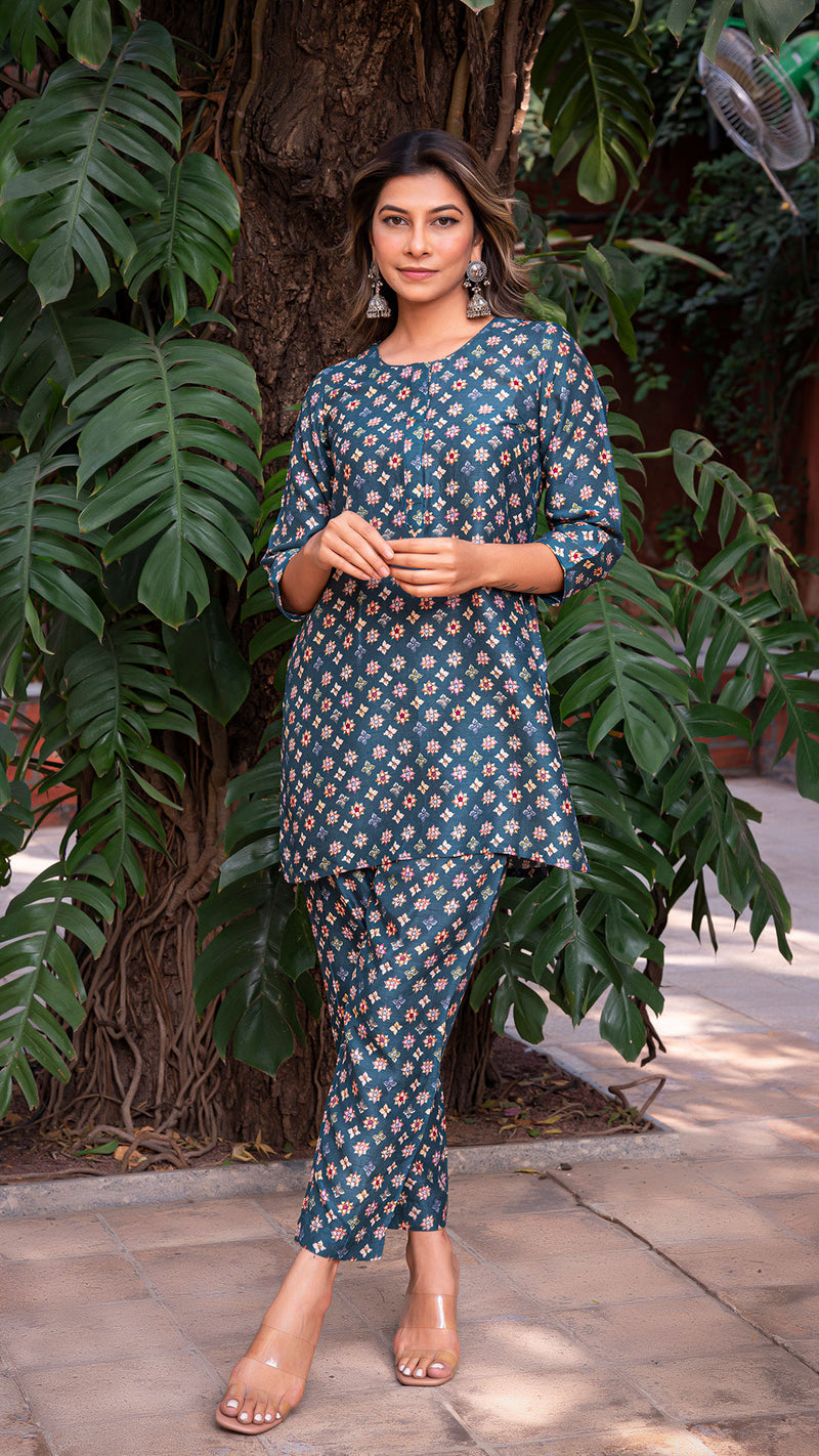 Buy Kurti Pant Sets with Dupatta for Women Online on Libas